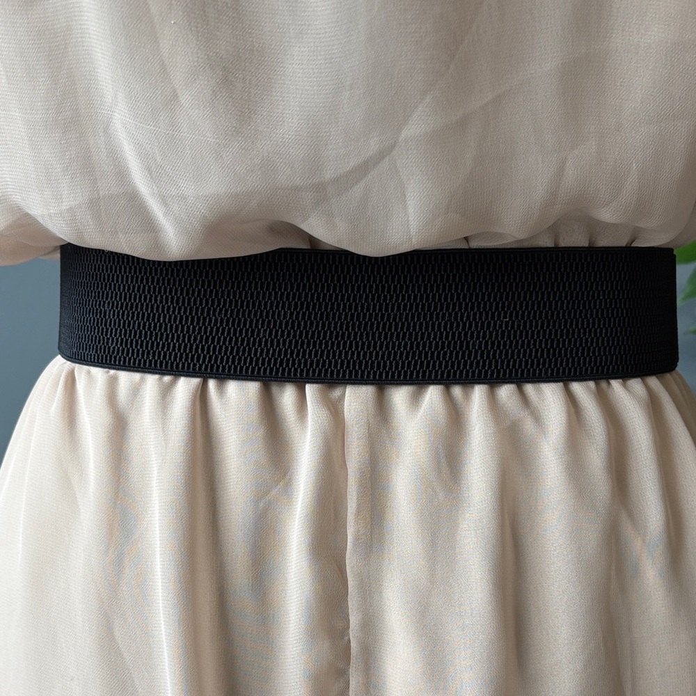Leopard Print Stretch Belt with Gold Buckle - Picture 2 of 4